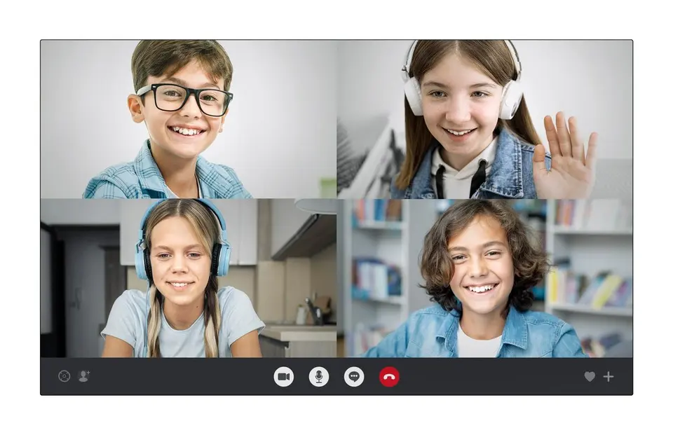 Engaging Parents with Real-Time Updates through Childcare Apps